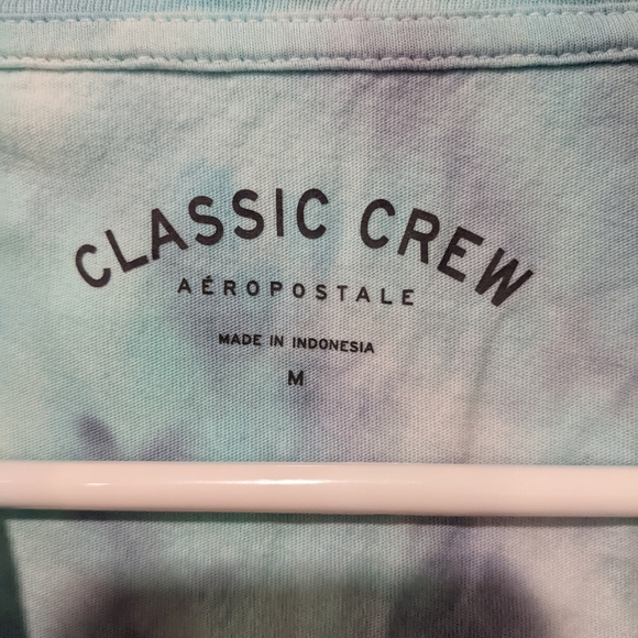 *10/$10* Women's Aeropostale Tie Dye Graphic Tee - Size Small - Blue/Purple - Picture 2 of 3